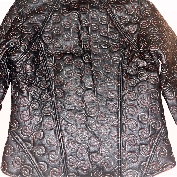 Kids Coats - Picture 4 of 4